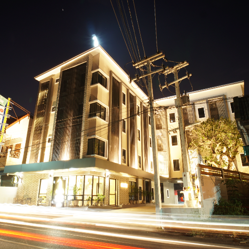 SINSIRI HOSTEL